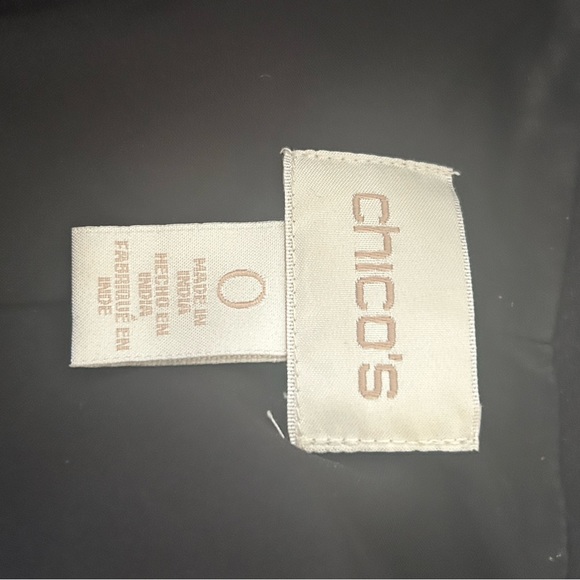 Gorgeous embroidered Chicos jacket - Picture 5 of 5